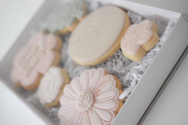 Mother's Day - Flowers Iced Cookie Gift Box (PRE-ORDER)