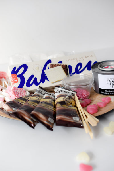 Valentine's Day - Valentine's Marshmallow Smores Toasting Kit