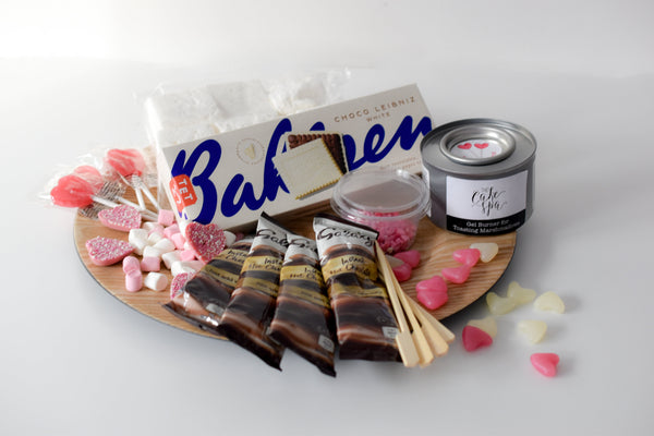 Valentine's Day - Valentine's Marshmallow Smores Toasting Kit