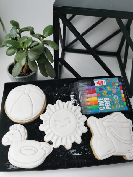 Kids Colour or Decorate Your Own Cookie Gift Set