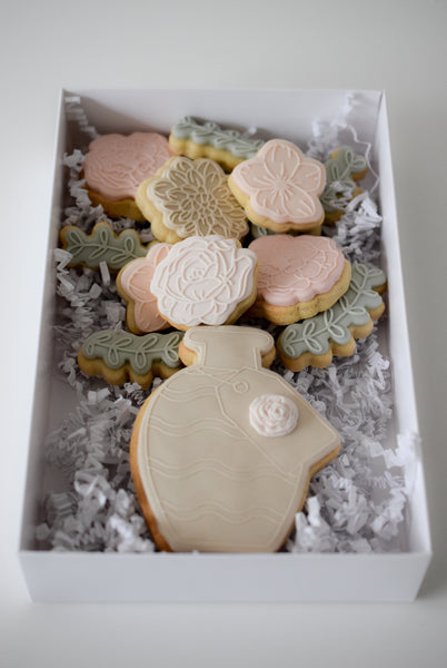 Mother's Day - Flower Bouquet Iced Cookie Gift Box (PRE-ORDER)